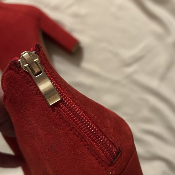 Red Suede High Heeled Ankle Boots - Size 8 - Maker's - Picture 2 of 10